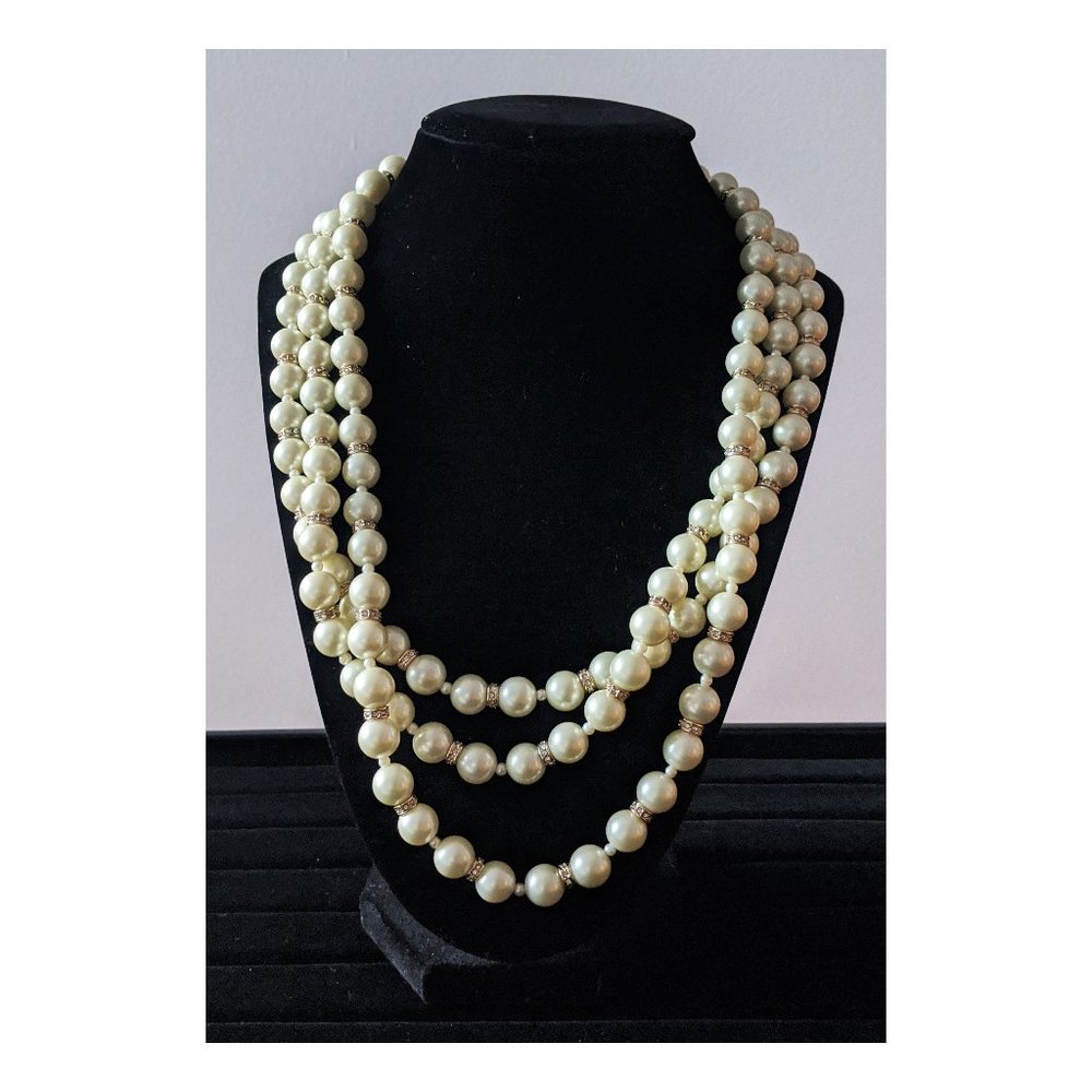 Multi Pearl necklace